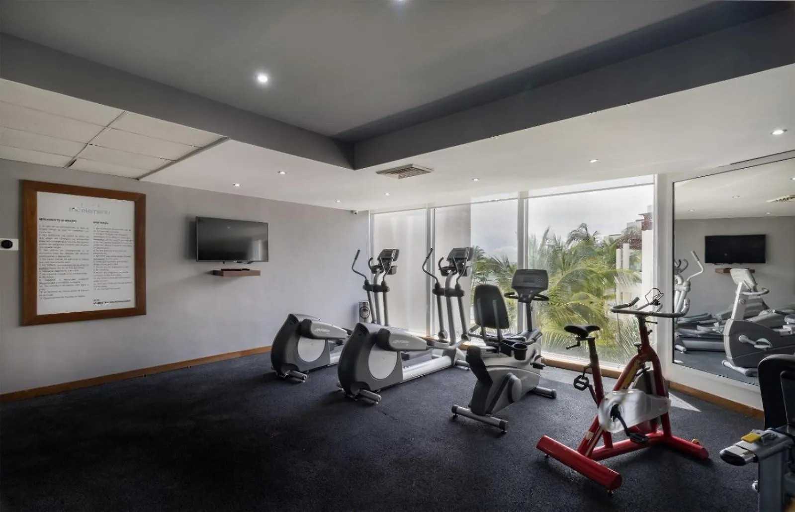 Elements 216 Condo Playa del Carmen Appartement