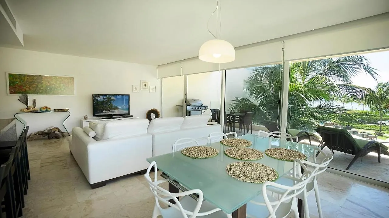 Apartment Elements 216 Condo Playa del Carmen Mexico