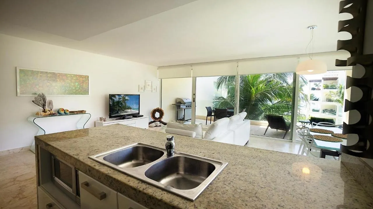 Apartment Elements 216 Condo Playa del Carmen